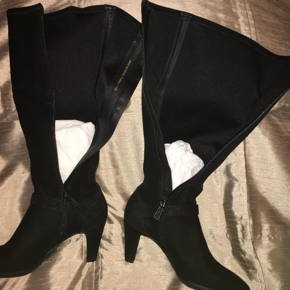 Paavali Suede Boots by Nurture 7.5